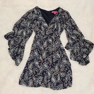New Betsey Johnson Bambi bell sleeve paisley dress size 6 v neck